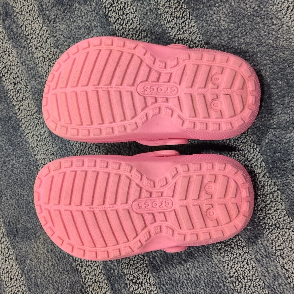 CROCS Girls Bundle, Pink Fur Lined & Pink/Purple Marbled - Picture 4 of 13